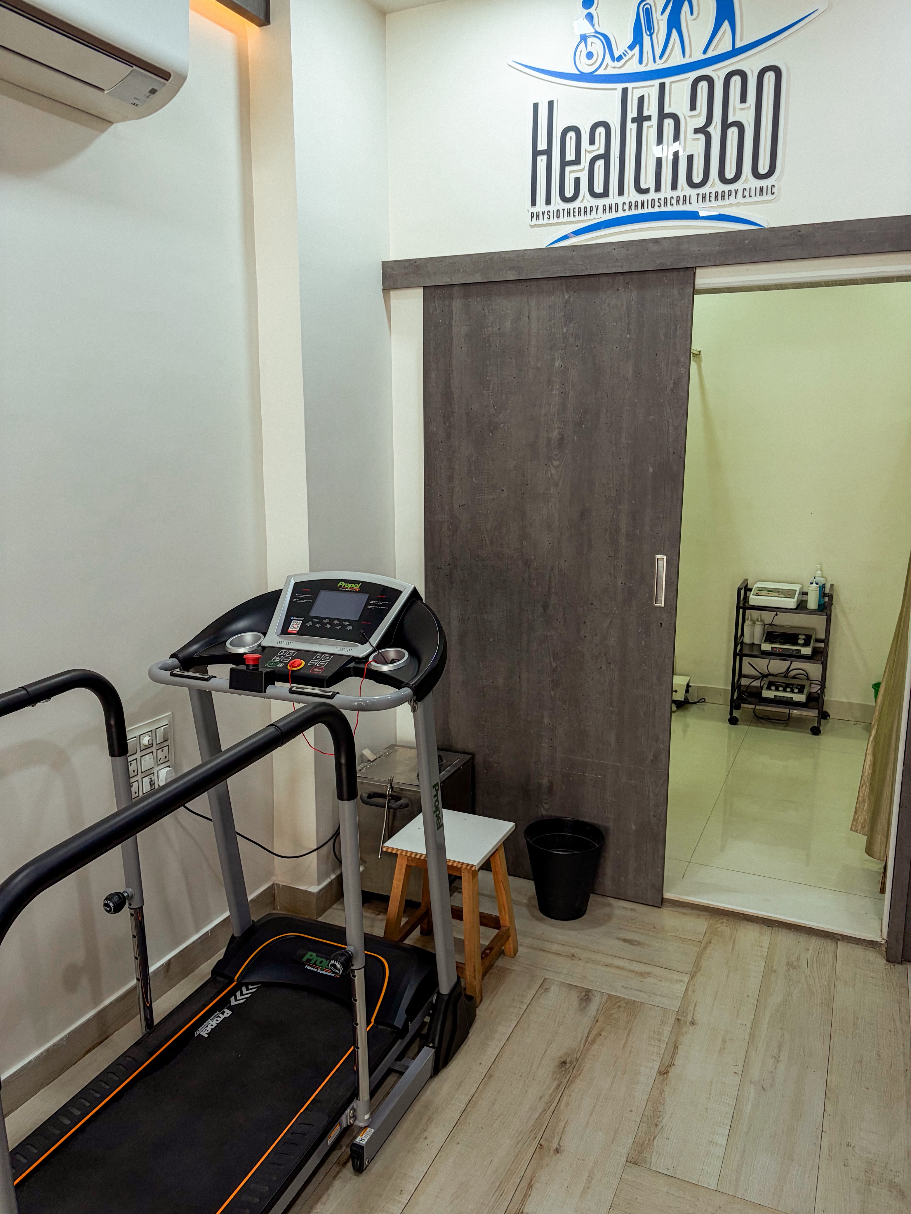 Computer-Vision Postural Analysis Bay
