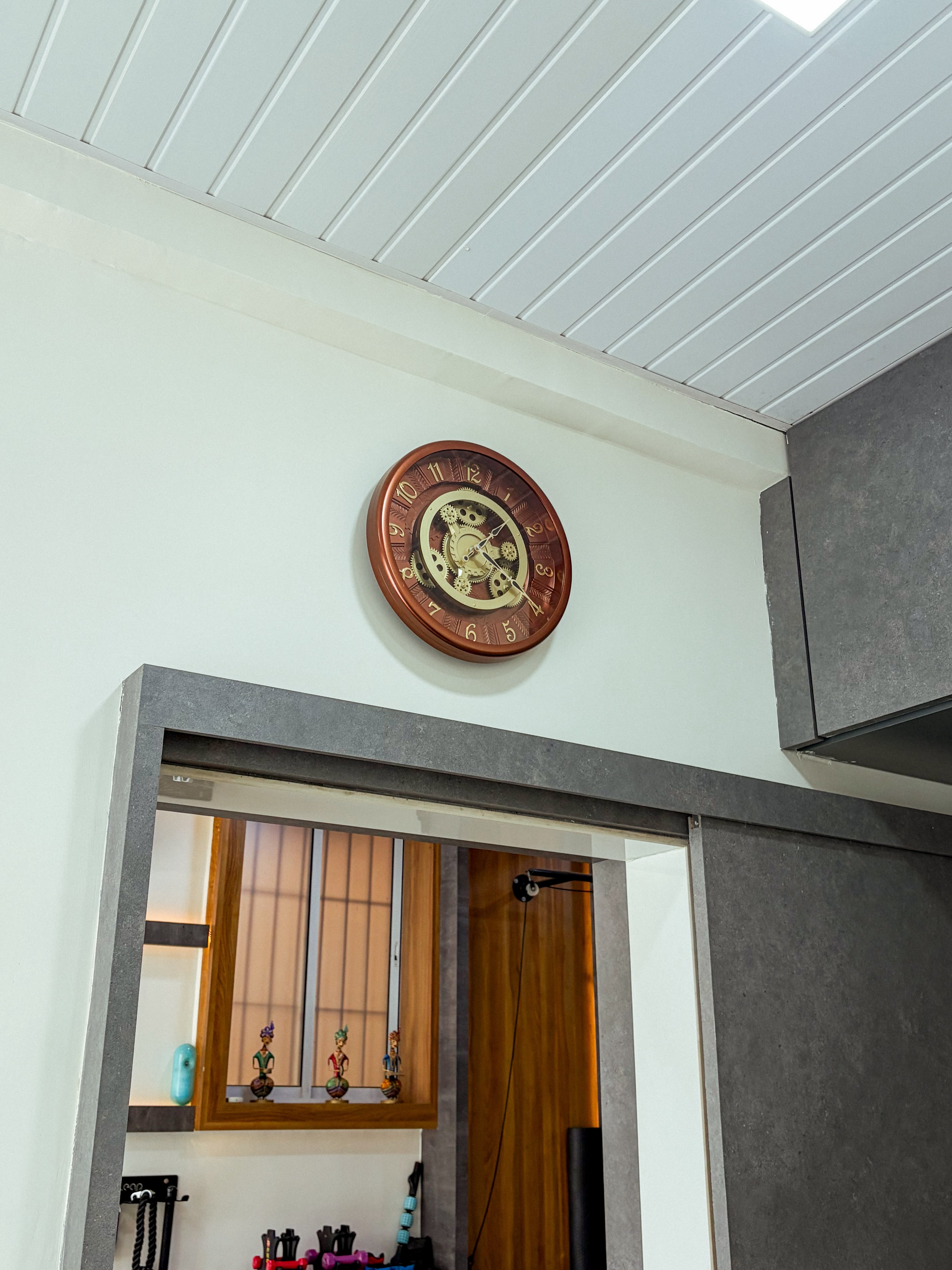 Manual Adjustments & Therapy Chamber